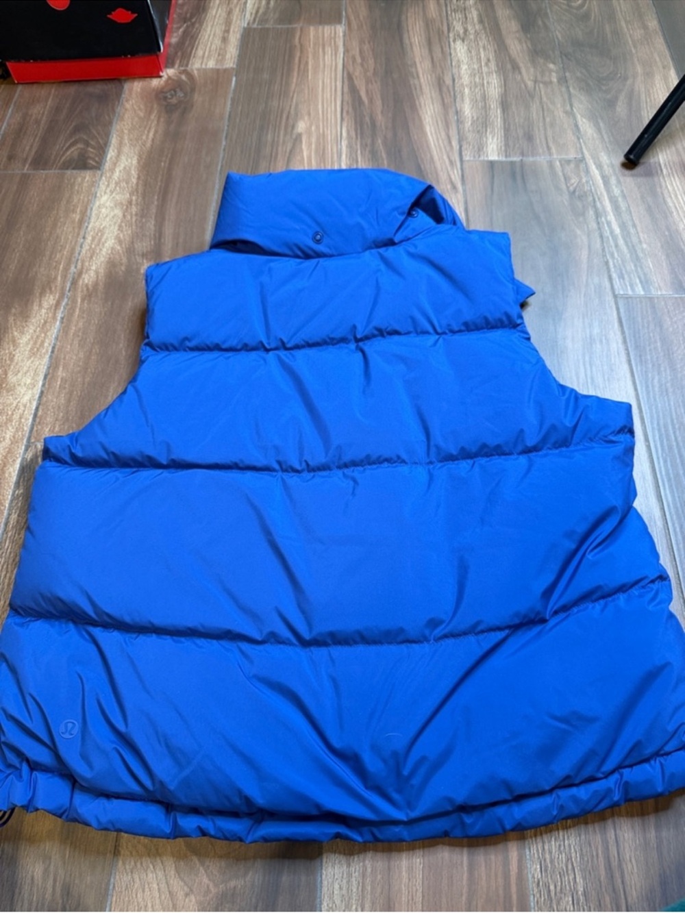 Lululemon Athletica Electric Blue Quilted Puffer Vest View 3